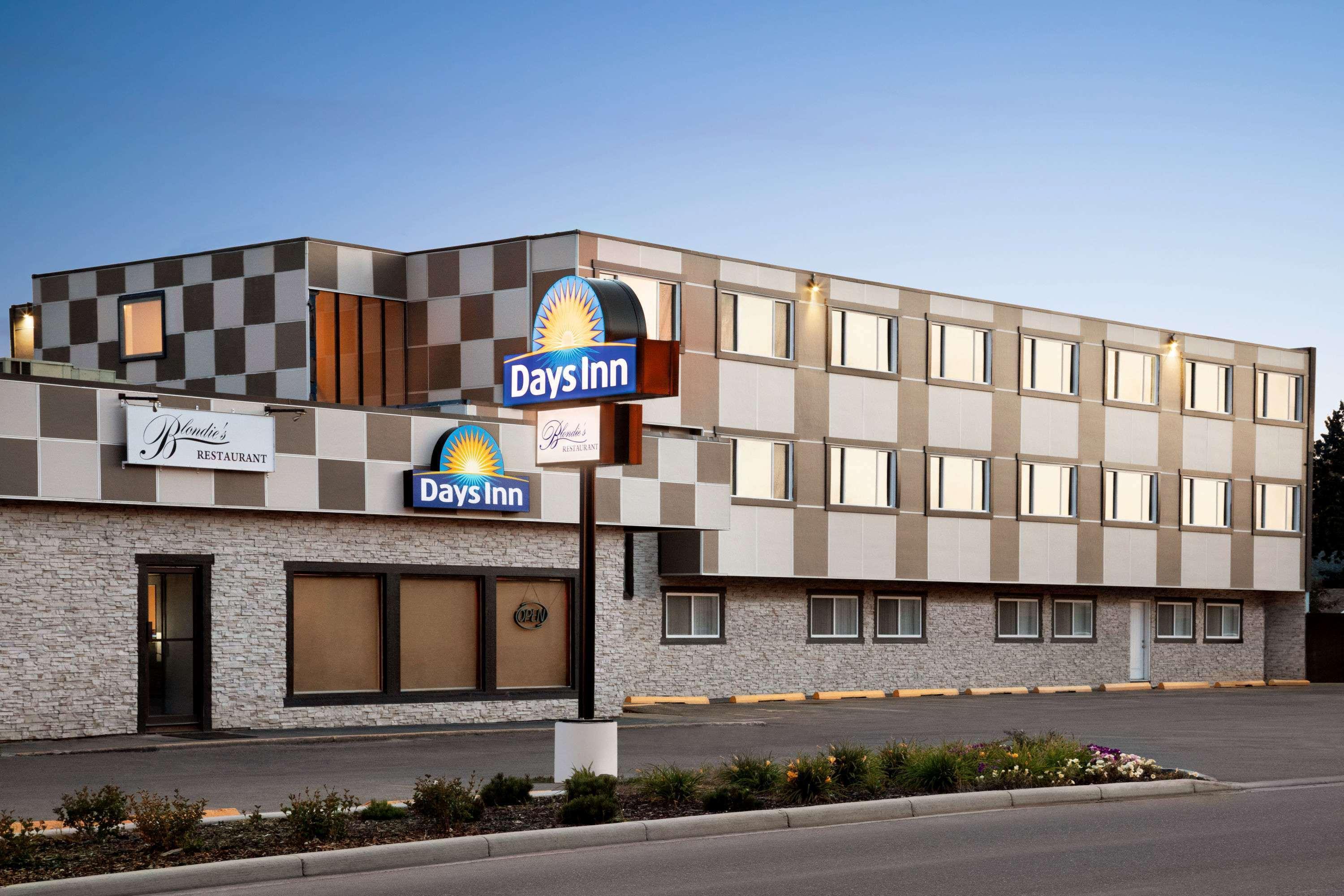 Days Inn By Wyndham Sylvan Lake Extérieur photo