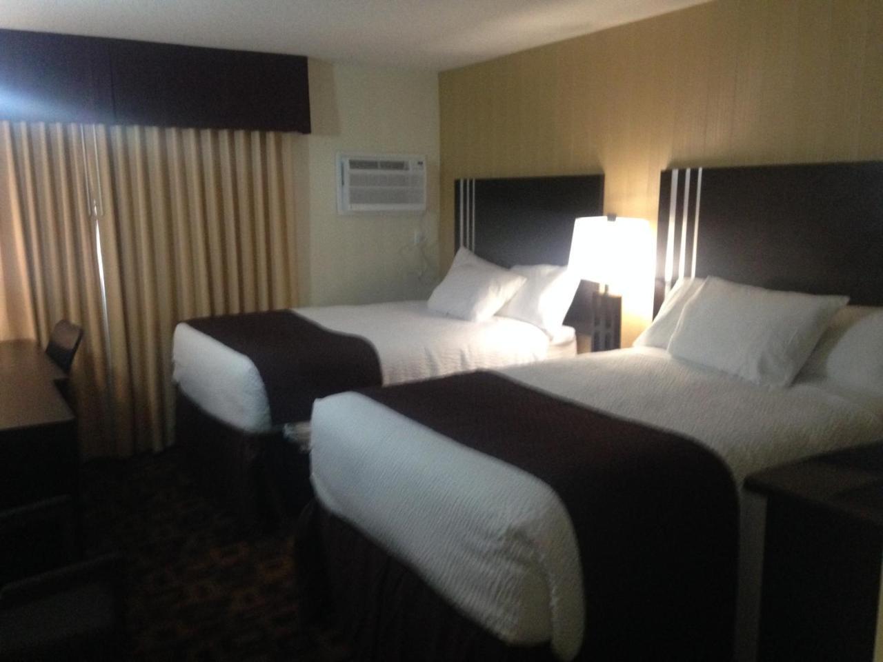Days Inn By Wyndham Sylvan Lake Extérieur photo